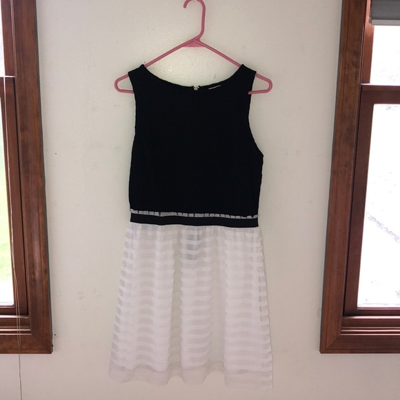 Fancy dress - Picture 1 of 2